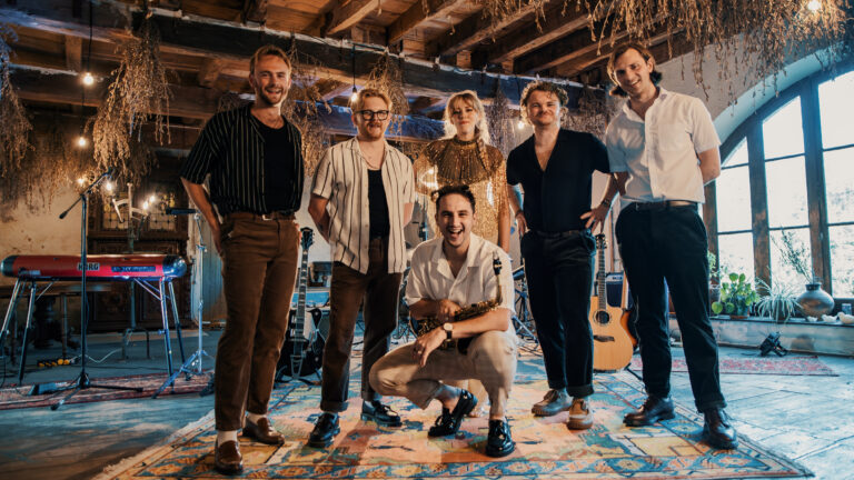 Magnolia Band performing live at luxury wedding in France