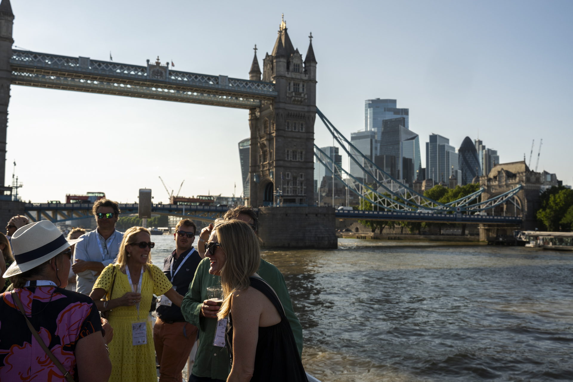 LISTEX Luxury Thames cruise event in London with live music by Après Ski Bands